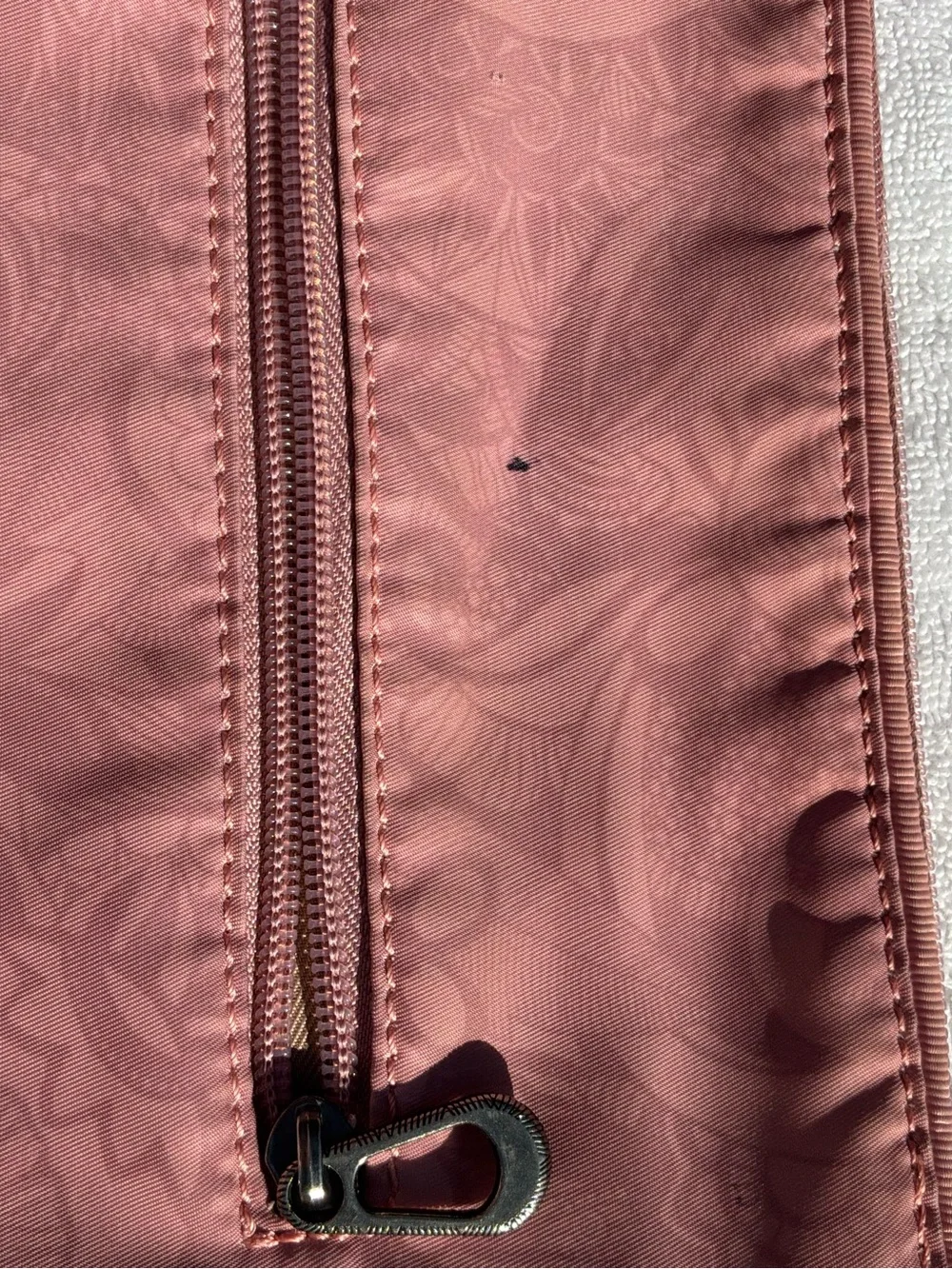 Sakroots Dusty Pink Floral-Print Crossbody Bag